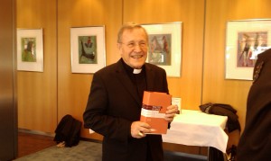 Kardinal Walter Kasper stellt Buch vor