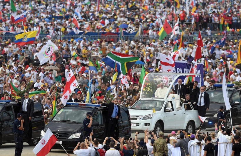Papst Franziskus beim Weltjugendtag in Krakau Ende Juli. (Quelle: dpa)