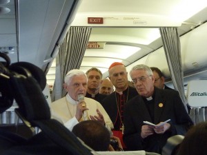 Benedikt XVI.: Pressekonferenz im Flugzeug