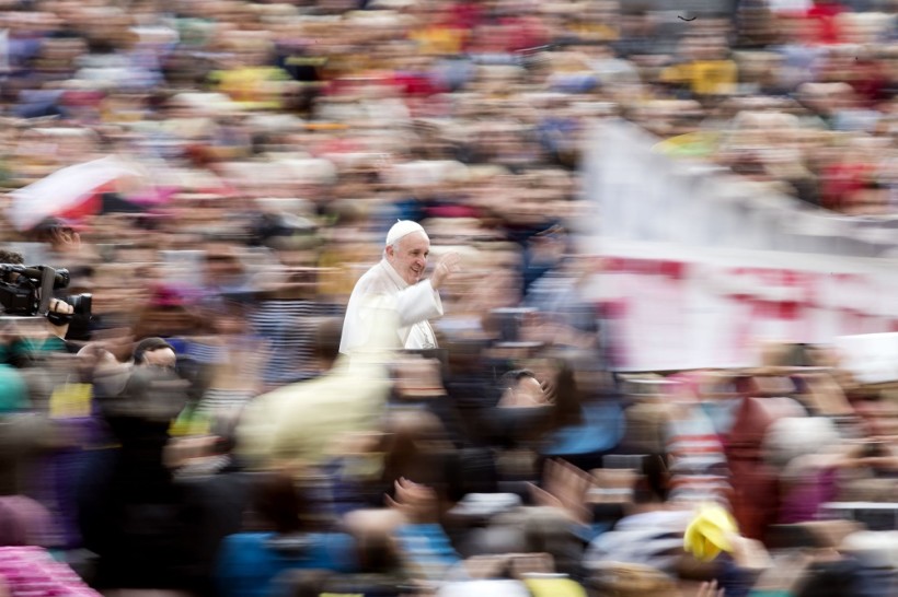 Papst Franziskus erfreut sich laut Vatikan bester Gesundheit. Wohin bei der Bischofssynode am Ende die Reise wirklich geht, ist noch unklar. (Quelle: ap)